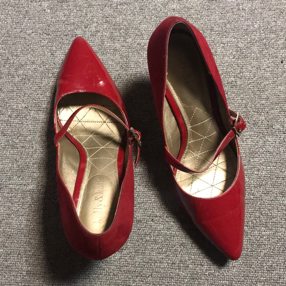 Red heels - Picture 4 of 8